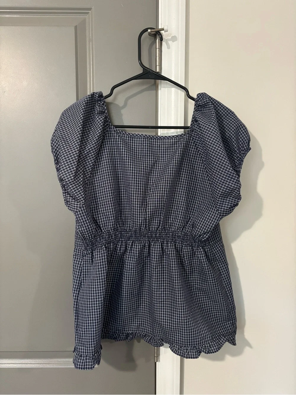 NWT Things Between Plaid Puff Sleeve Top